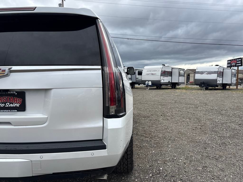2019 Crystal White Tricoat Cadillac Escalade Platinum Edition 4X4 SUV