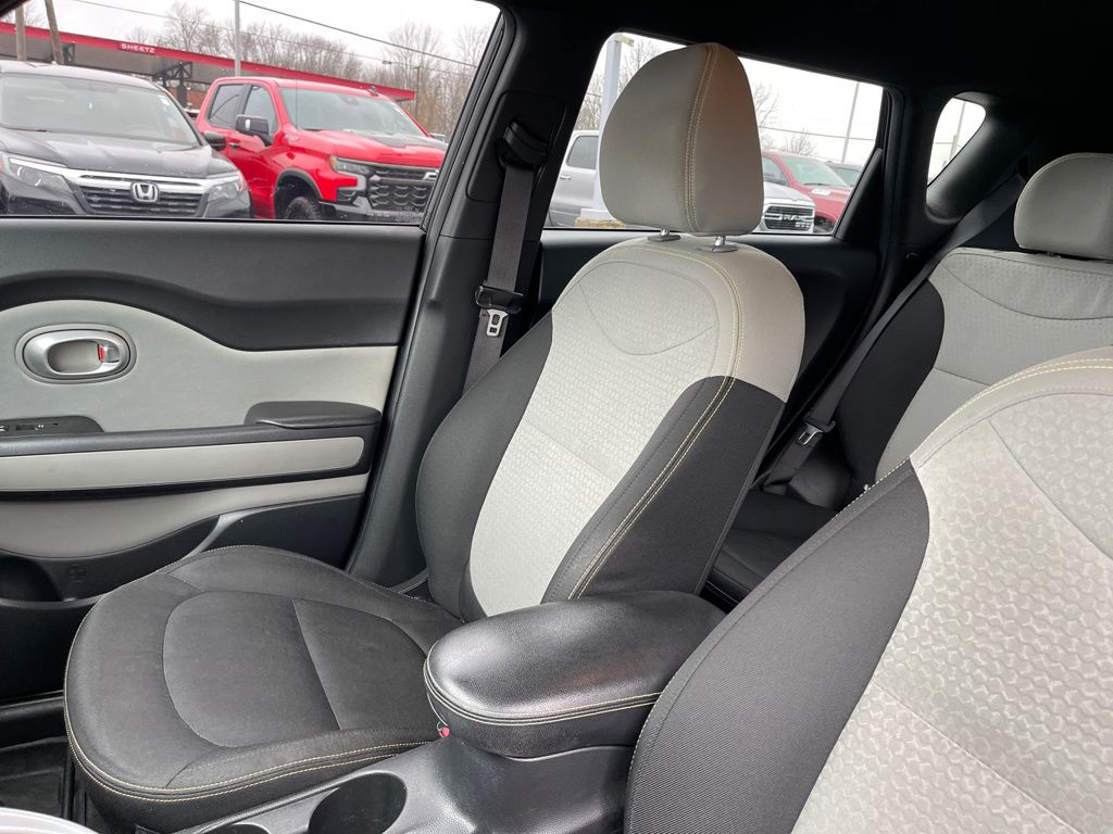 used 2016 Kia Soul car, priced at $10,000