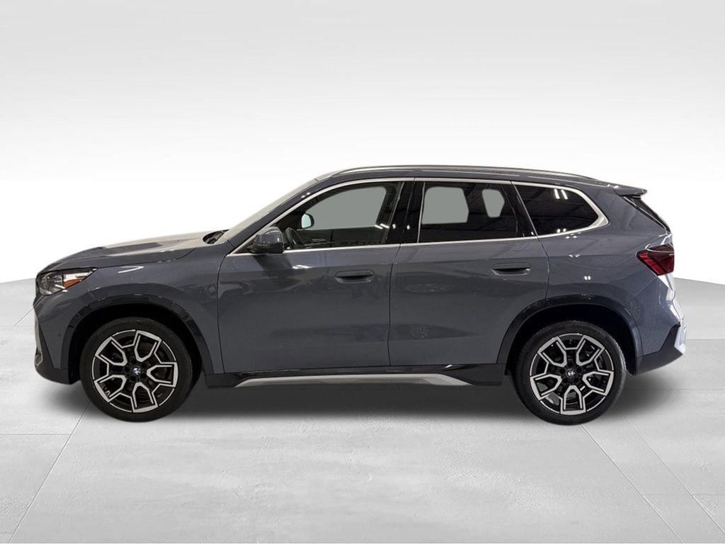 Thumbnail: 2026 BMW X1 - 2