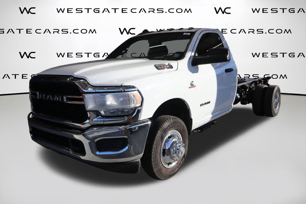 Bright White Clearcoat 2022 RAM 3500 Chassis Pickup Truck 4X2 6-Speed Automatic