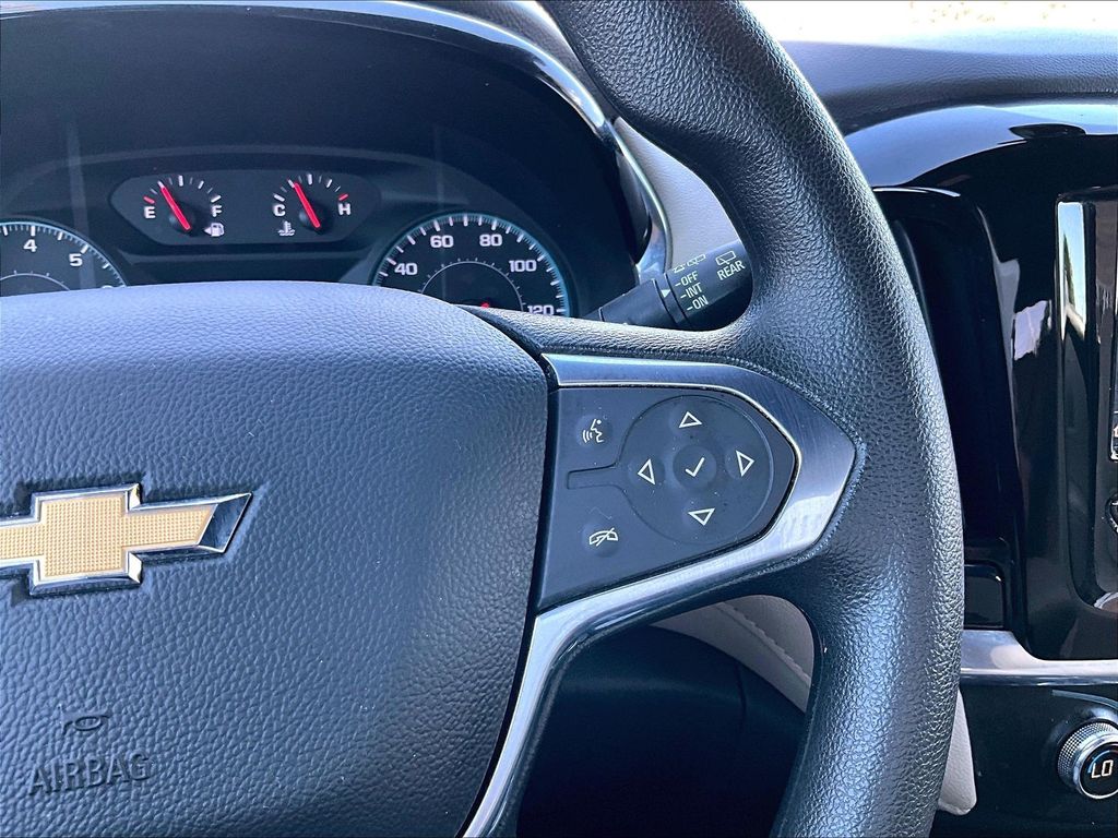 2023 Chevrolet Traverse — photo 24