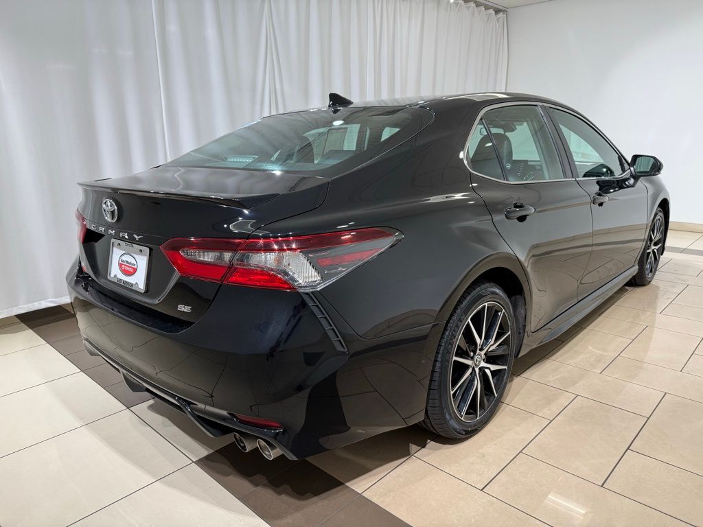 Thumbnail: 2023 Toyota Camry - 5