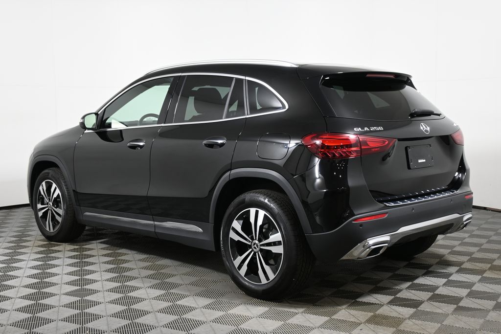 Thumbnail: 2025 Mercedes-Benz GLA - 5