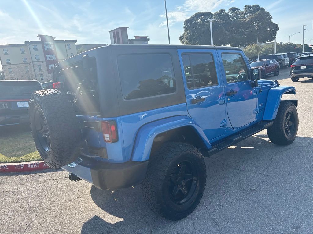 Thumbnail: 2016 Jeep Wrangler - 5