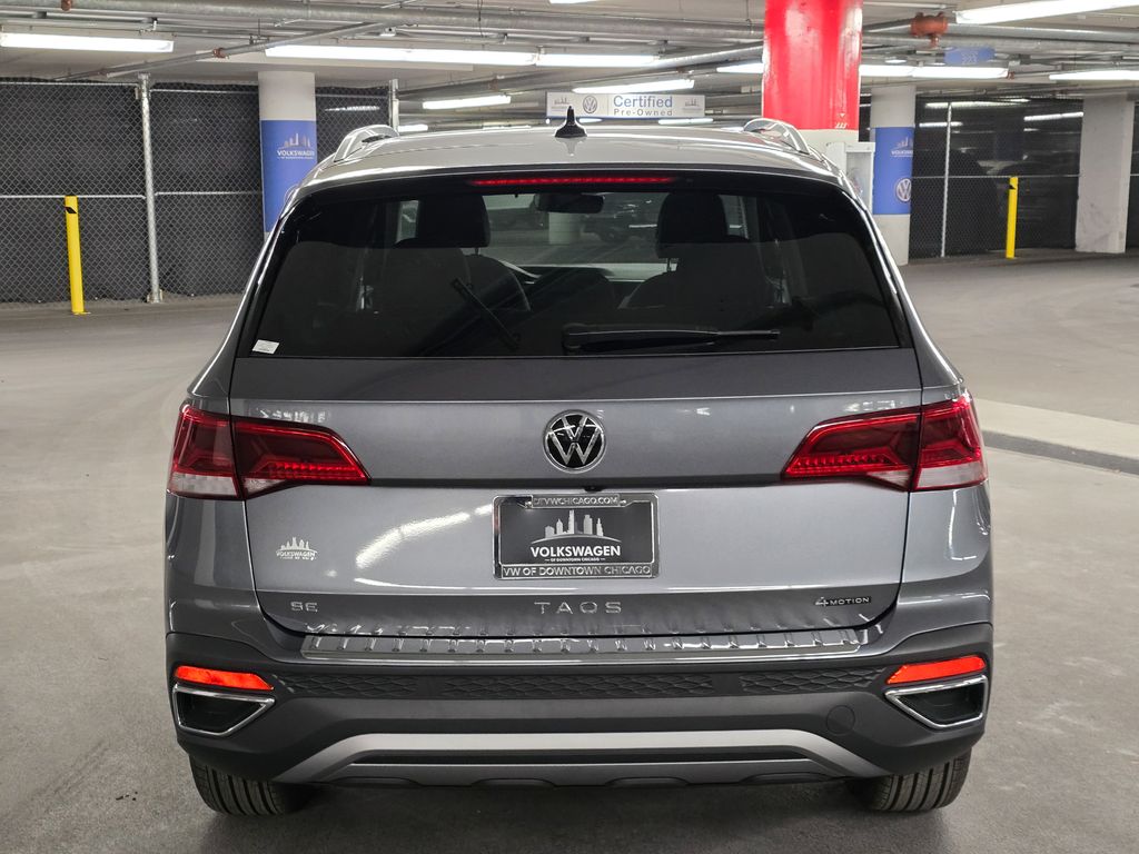 2024 Volkswagen Taos 1.5T SE 10