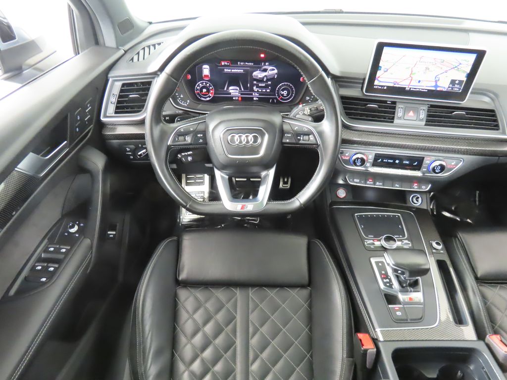 Thumbnail: 2018 Audi SQ5 - 12