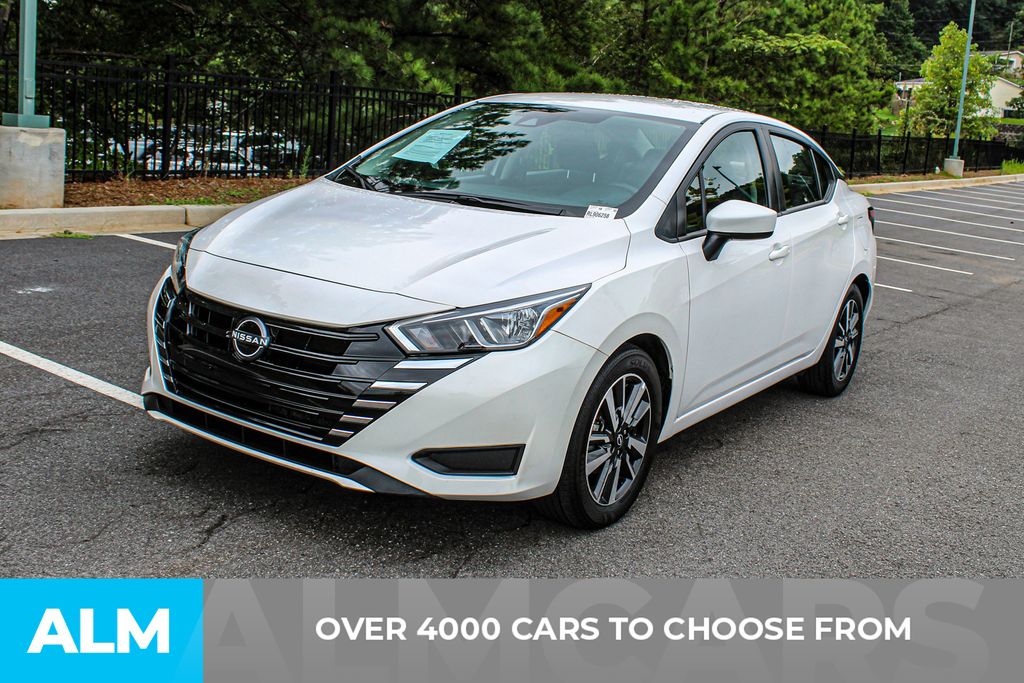 Used 2024 White Nissan 1.6 SV image 2