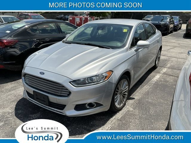 Ingot Silver Metallic 2014 Ford Fusion Sedan Front-Wheel Drive 6-Speed Automatic