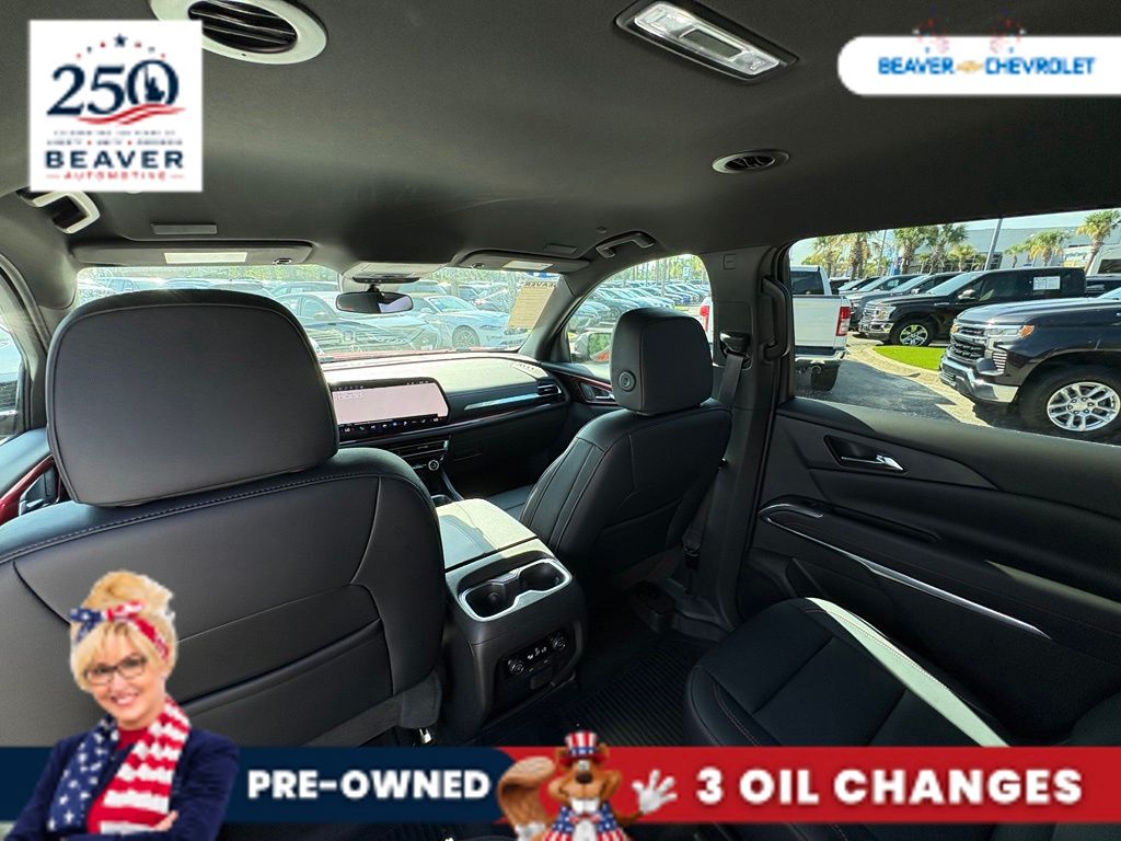 Used 2024 Chevrolet Traverse SUV