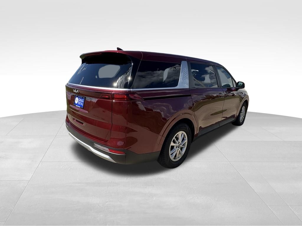 Used 2022 Kia Carnival Van