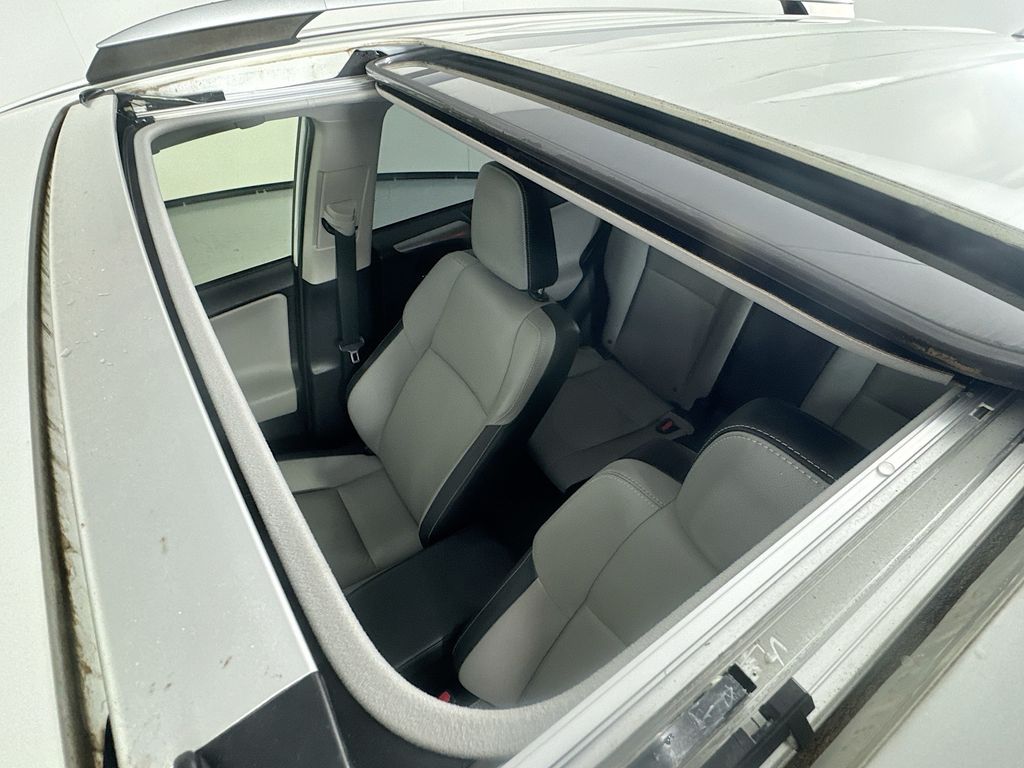 Used Car 2018 Toyota Rav4  For Sale Under $25,000 In Austin, Texas