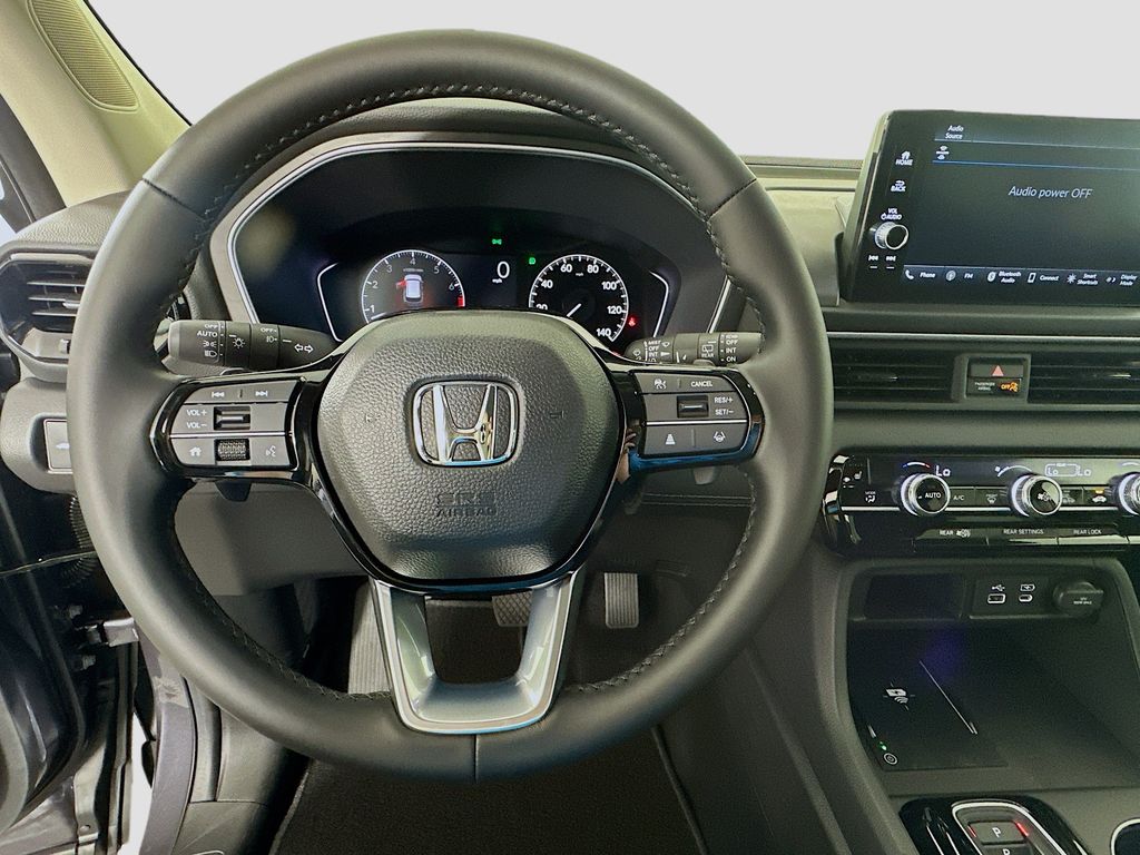 Thumbnail: 2025 Honda Pilot - 10