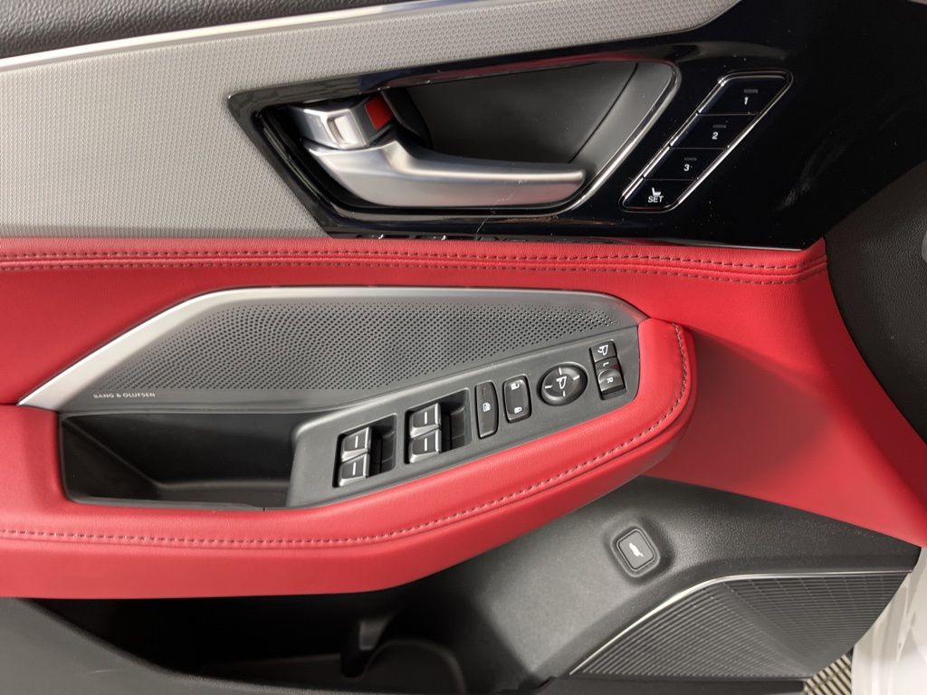 2026 Acura MDX Base 29