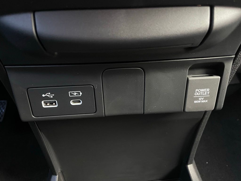 Thumbnail: 2026 Honda Odyssey - 22
