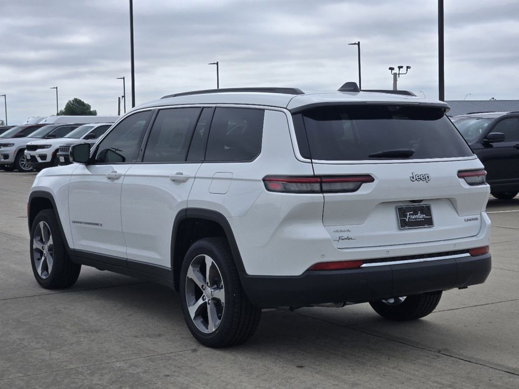 2024 Jeep Grand Cherokee L Limited 3