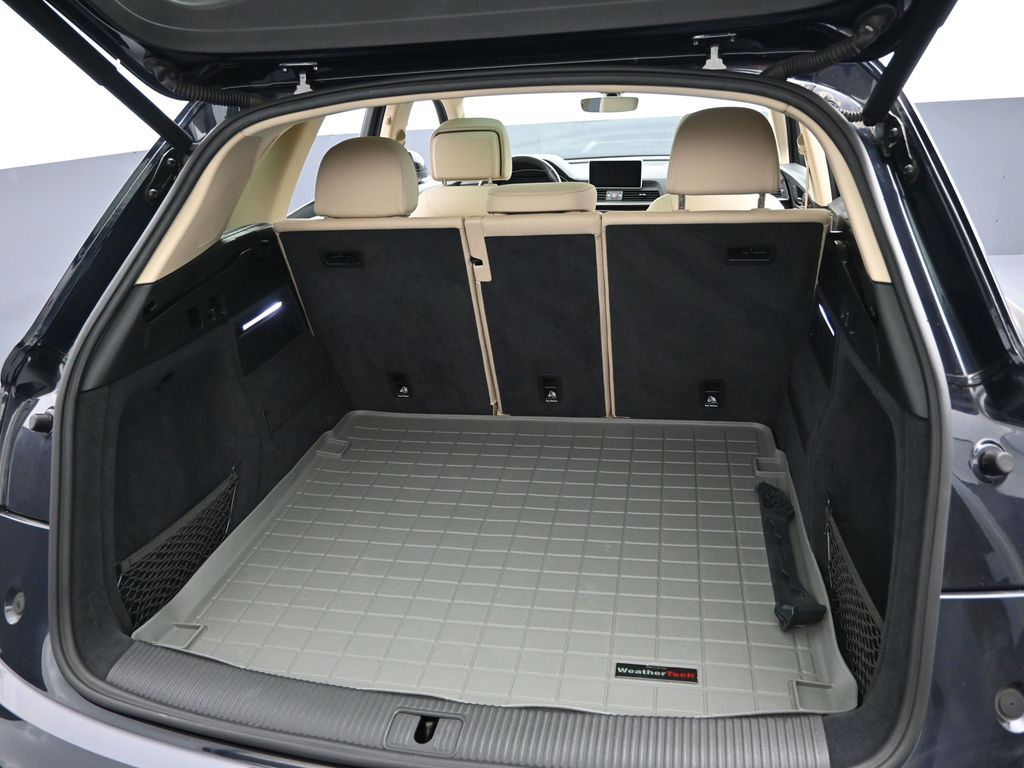 2018 Audi Q5 2.0T quattro Premium Plus