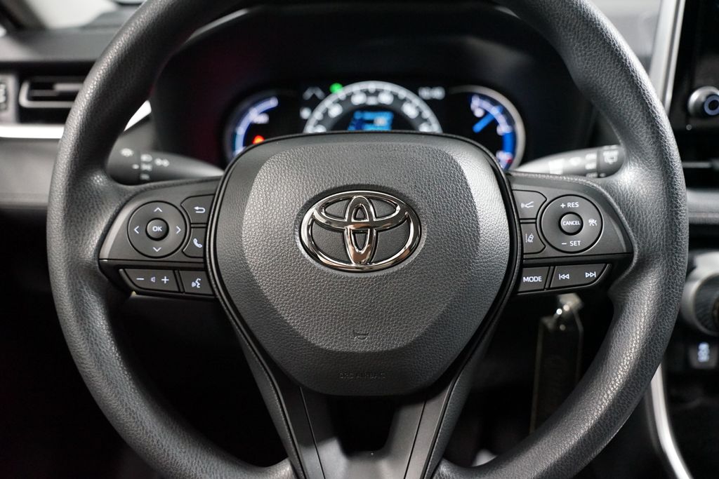 Thumbnail: 2025 Toyota RAV4 - 12