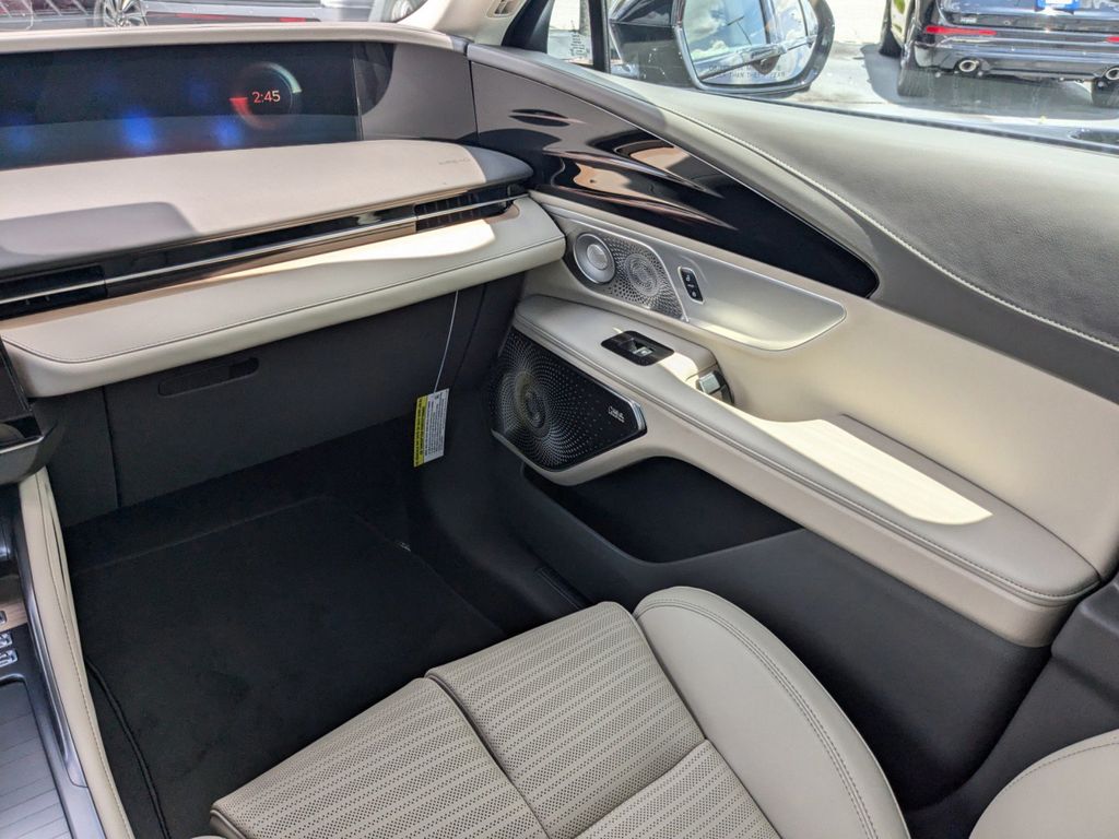 2025 Lincoln Nautilus Hybrid Reserve