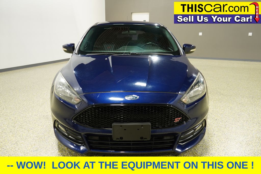 2016 Ford Focus ST photo 2