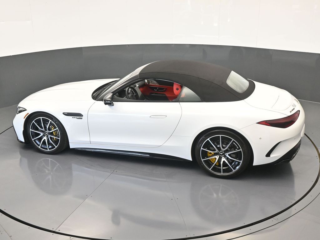 Used 2022 White Mercedes-Benz SL 63 AMG® image 58