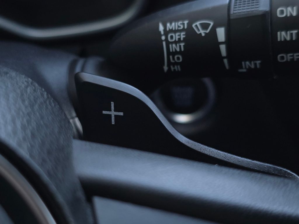 2021 Toyota Corolla SE photo 28