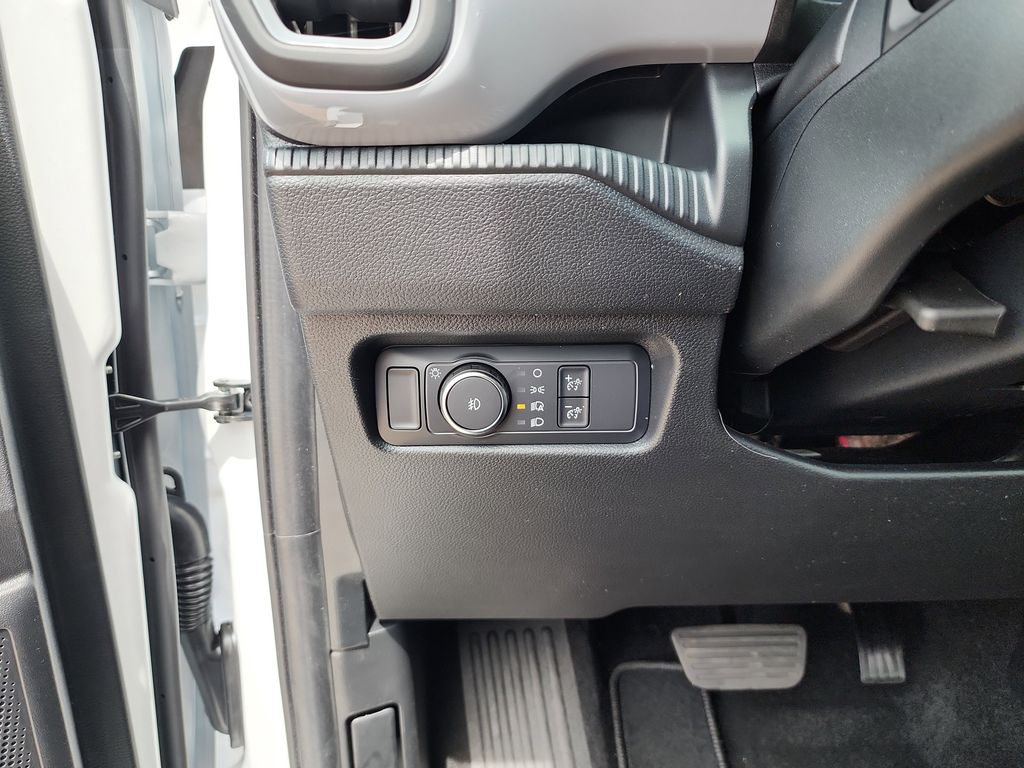 2025 Ford Ranger XL photo