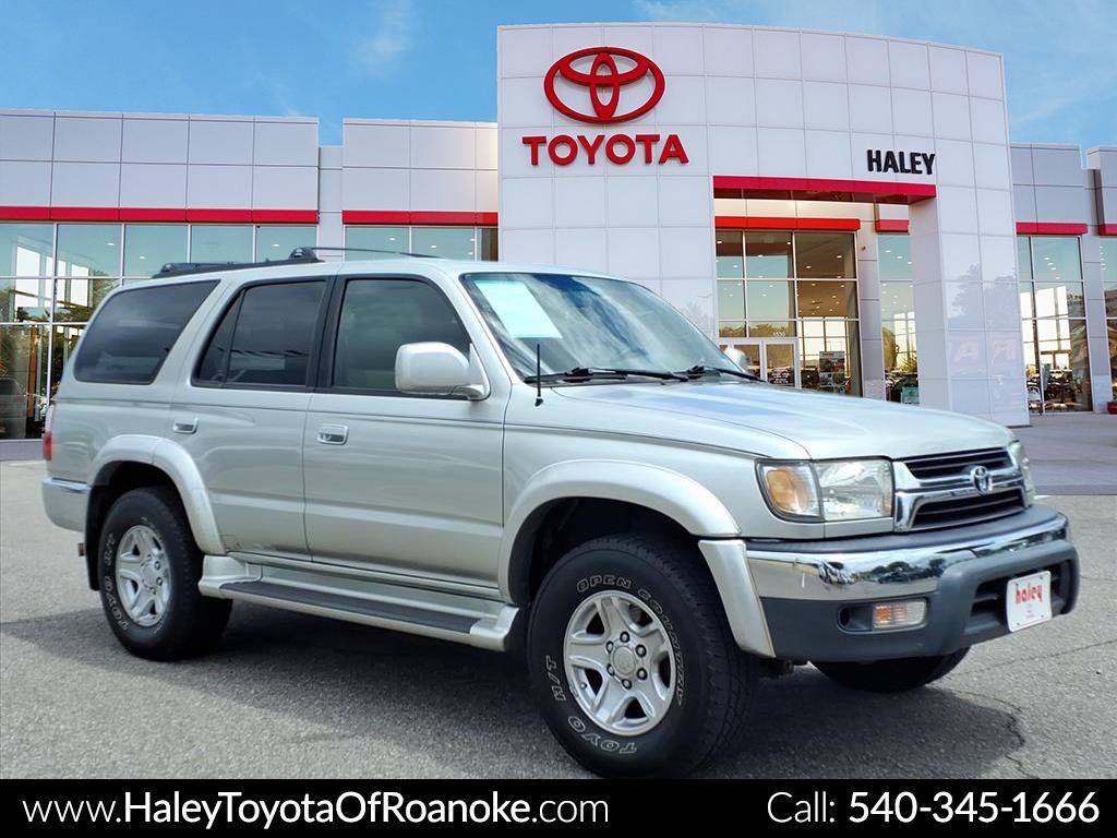 Millennium Silver Met/Millennium Cladding 2002 Toyota 4Runner SUV / Crossover Four-Wheel Drive 4-Speed Automatic Overdrive
