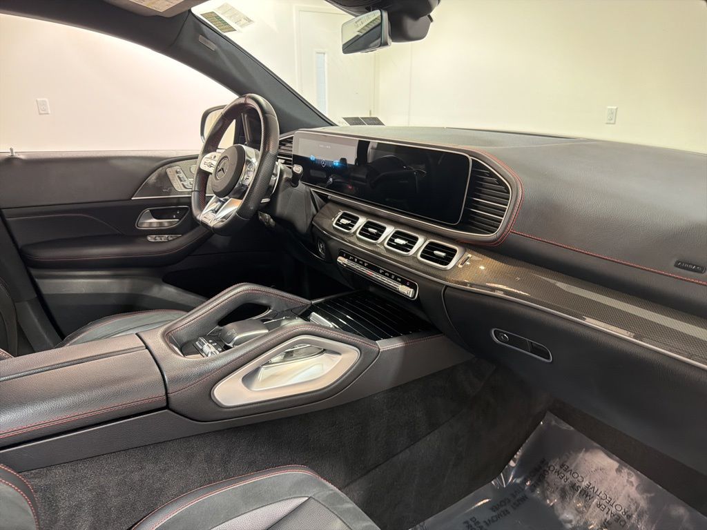 Used 2022  Mercedes-Benz GLE 53 AMG® image 24