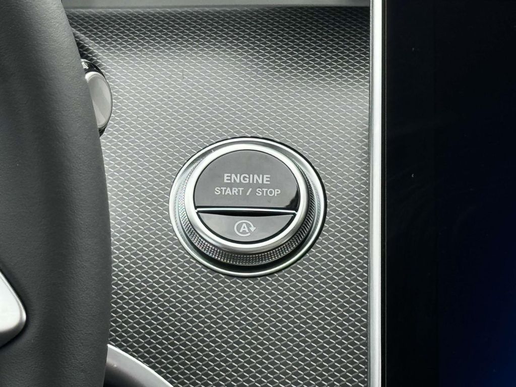 2024 Mercedes-Benz C-Class C 300 19