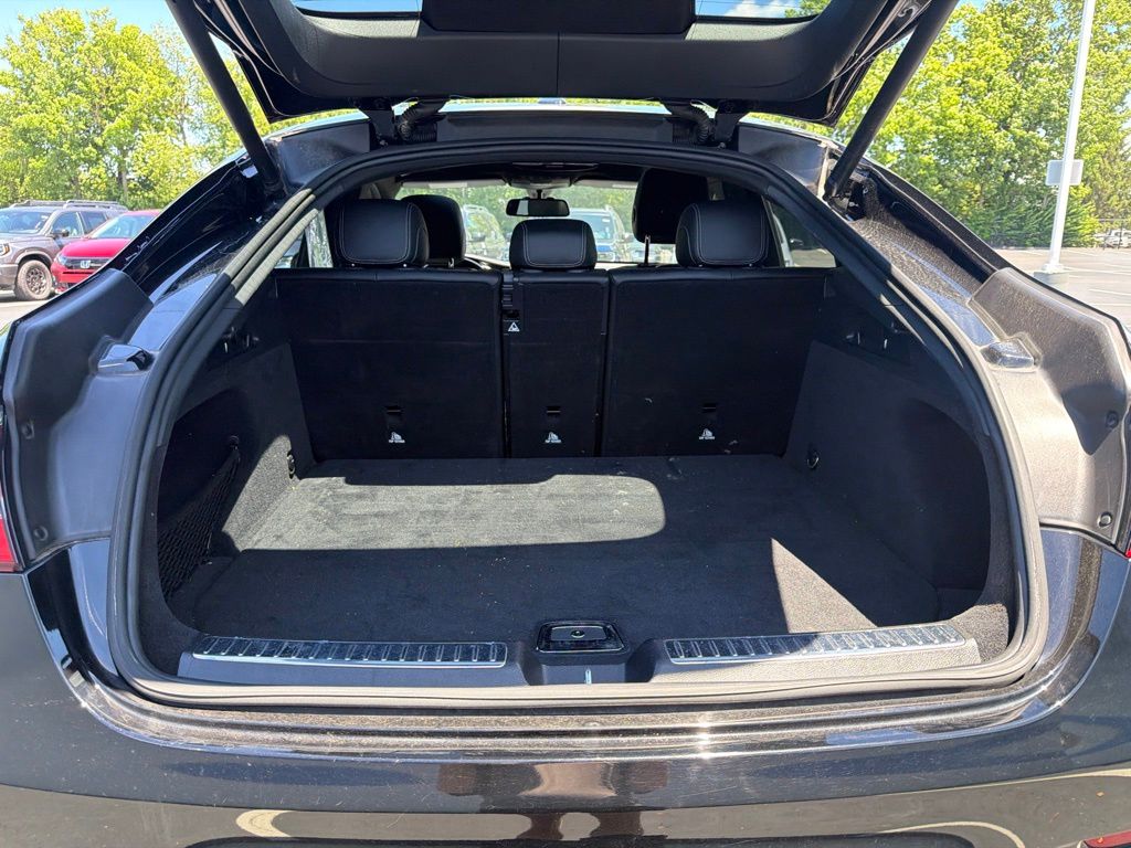 Thumbnail: 2019 Mercedes-Benz GLC - 21