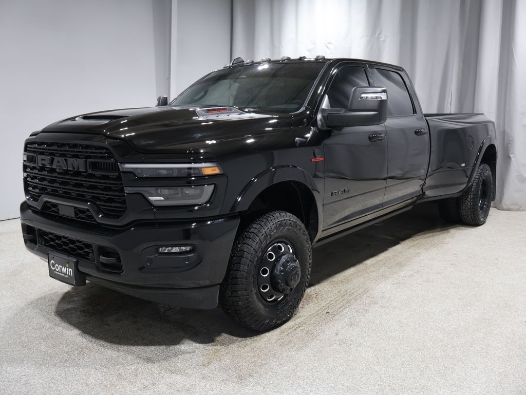 View vehicle photo 3