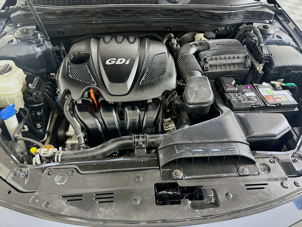 Thumbnail: 2015 Kia Optima - 28