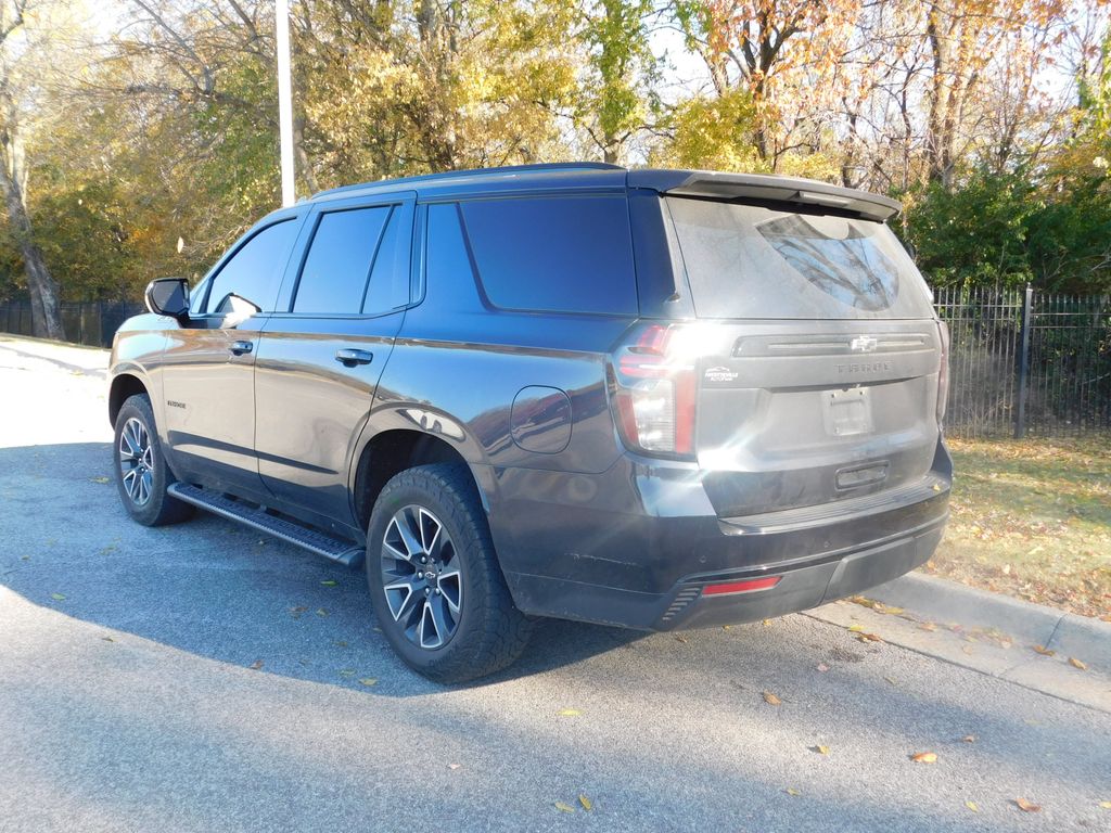 Thumbnail: 2023 Chevrolet Tahoe - 3