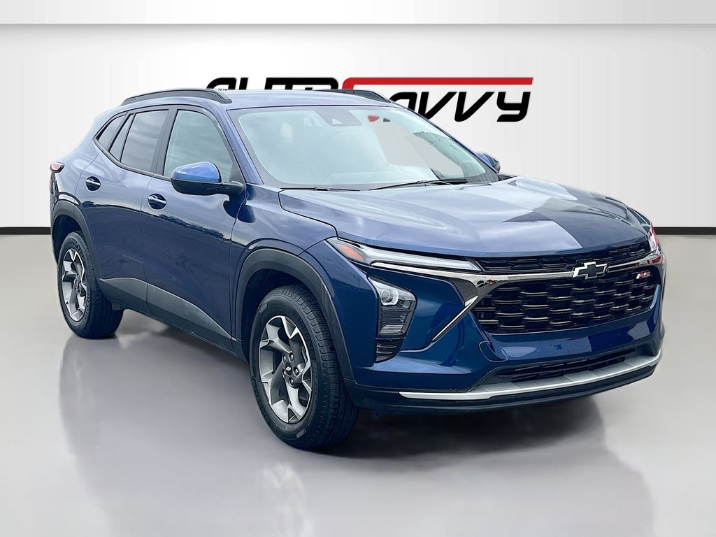 2024 Chevrolet Trax LT's photo