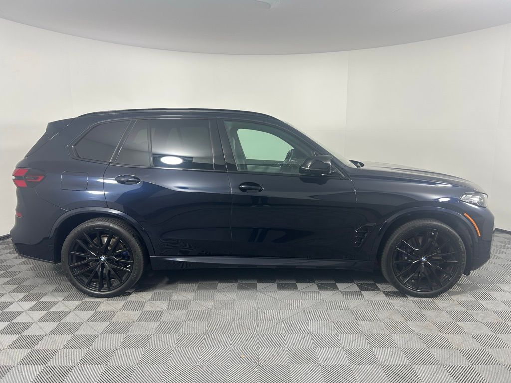 Thumbnail: 2024 BMW X5 - 4