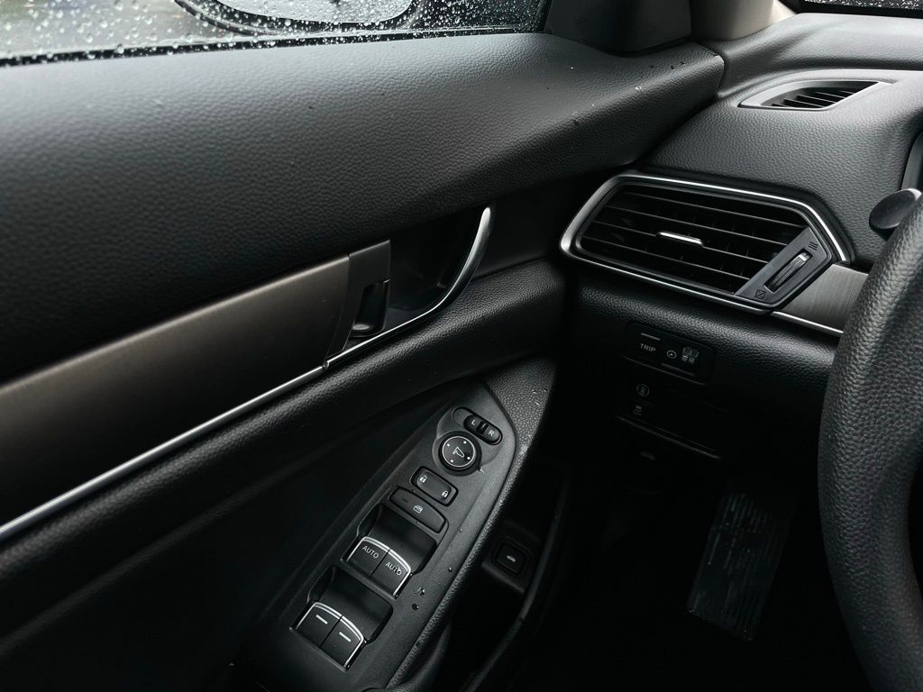 Thumbnail: 2022 Honda Accord - 23