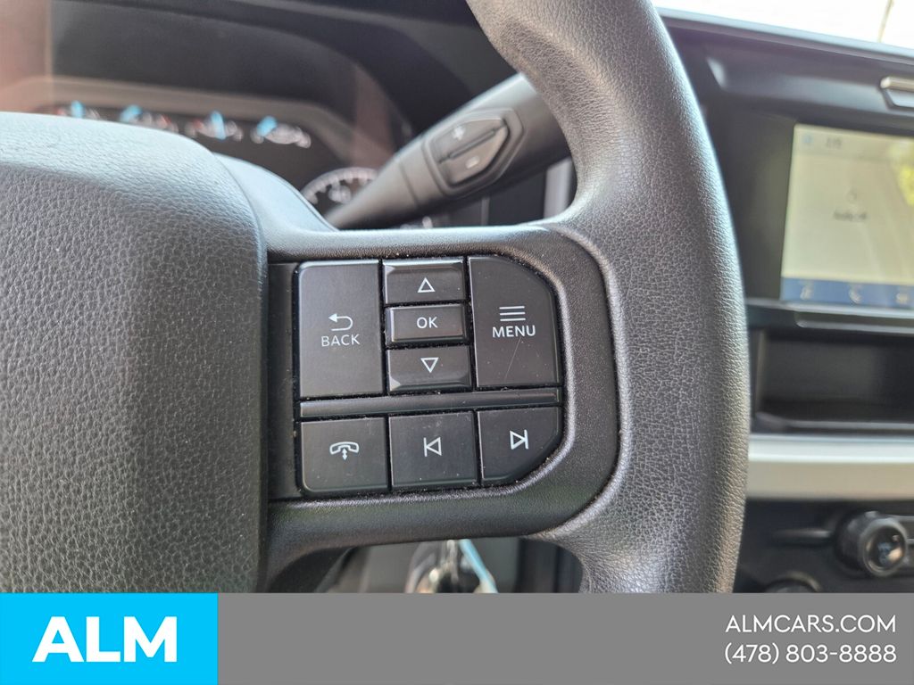 Used 2025 White Ford XLT image 24