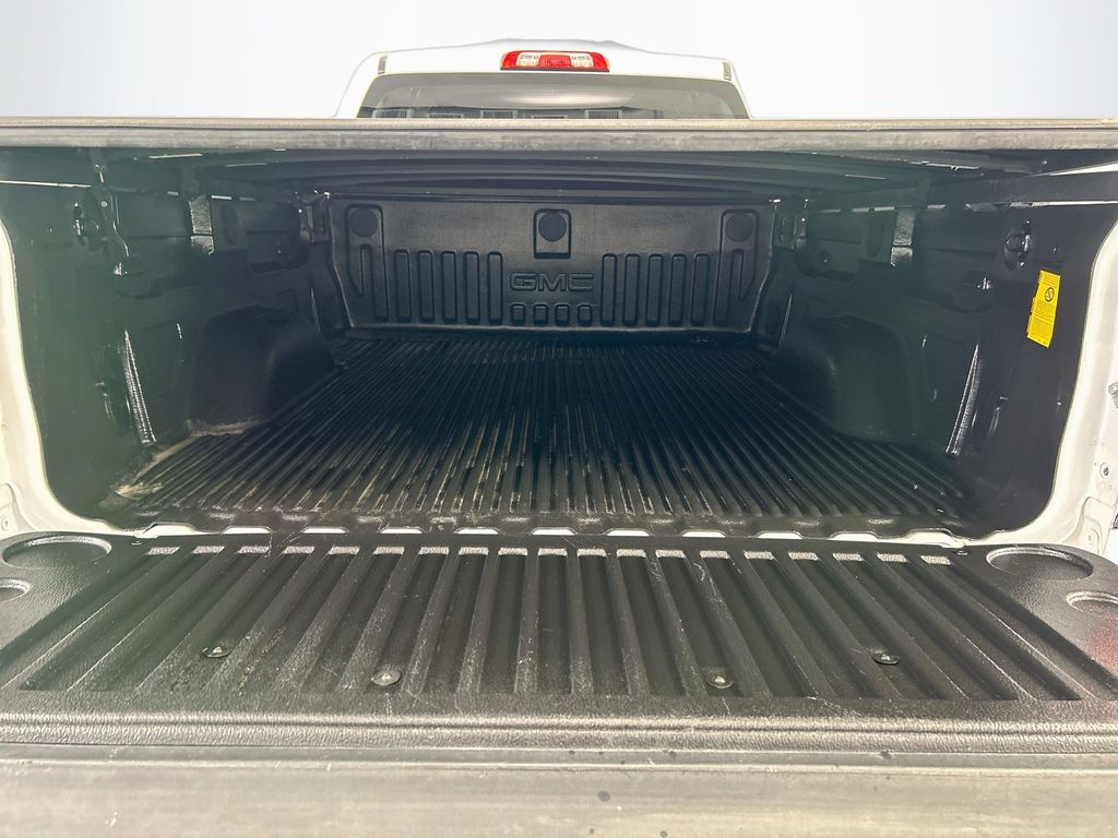 Thumbnail: 2016 GMC Sierra 1500 - 26