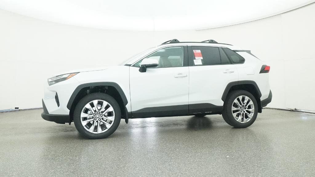 Thumbnail: 2025 Toyota RAV4 - 18