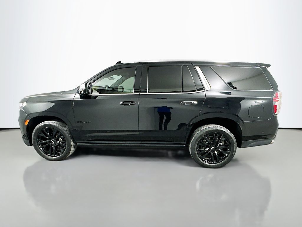 Thumbnail: 2023 Chevrolet Tahoe - 8