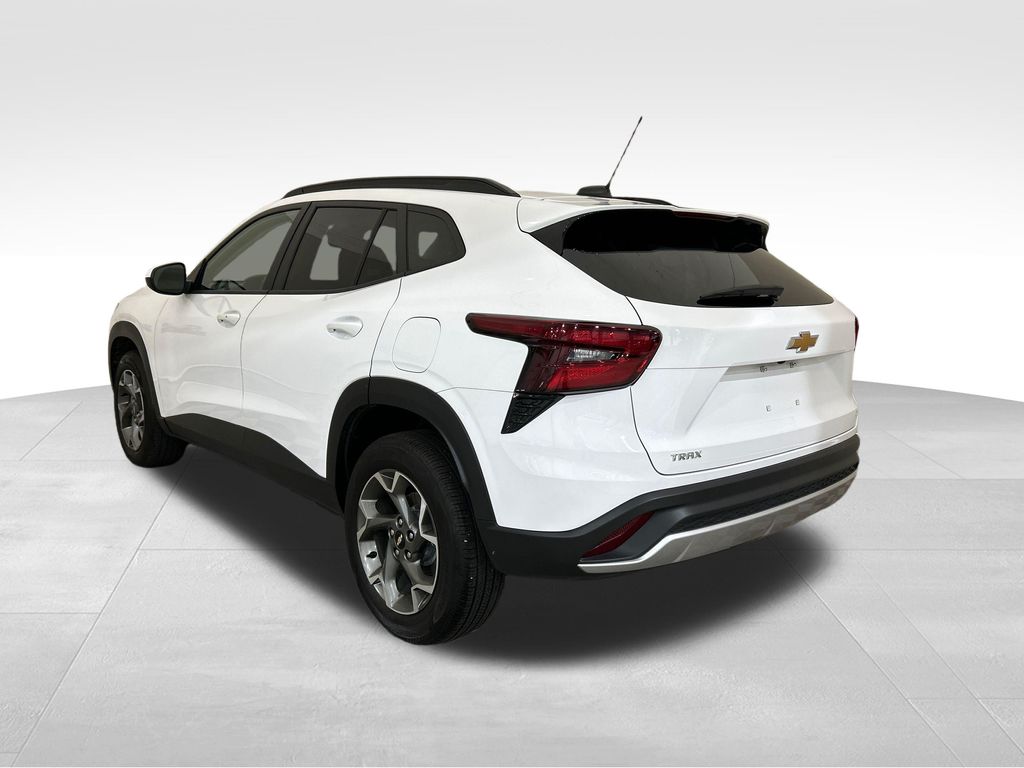 Certified Used 2025 White Chevrolet LT image 3