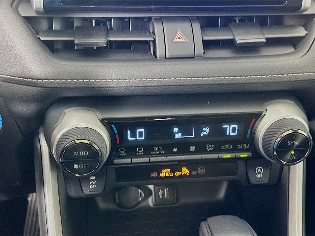 Thumbnail: 2025 Toyota RAV4 - 16