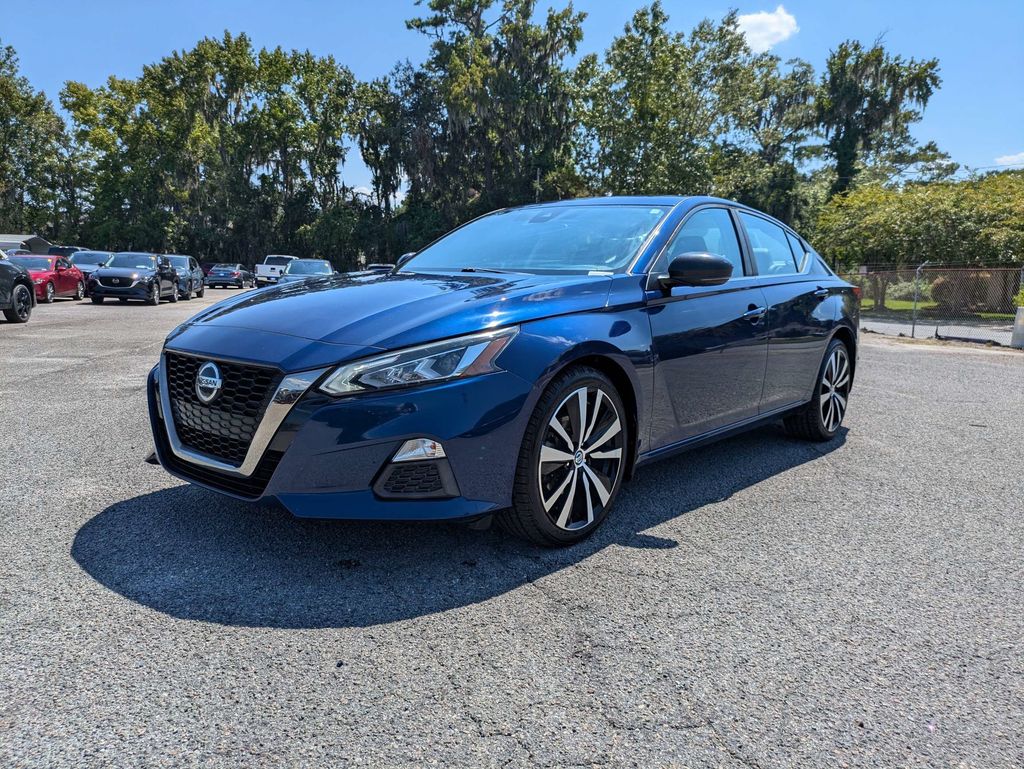 2020 Nissan Altima SR
