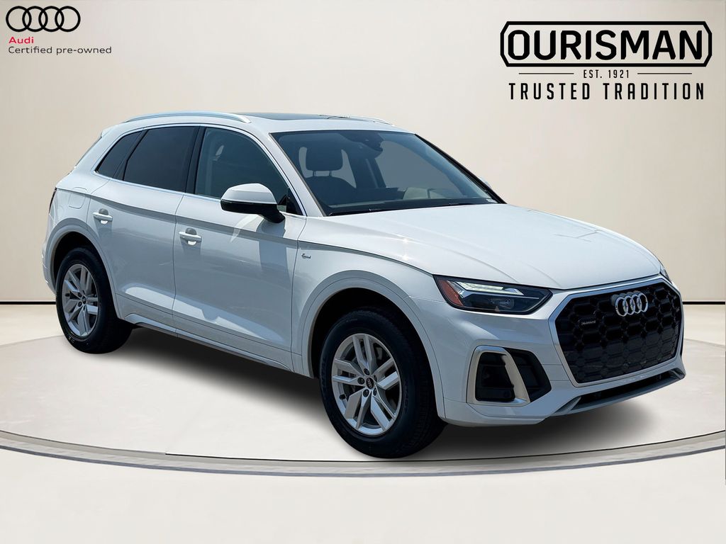 Glacier White Metallic 2023 Audi Q5 SUV / Crossover All-Wheel Drive 7-Speed Automatic