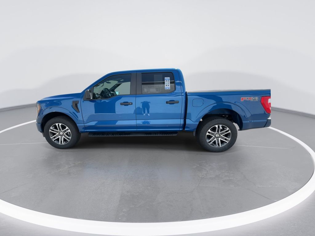 Used 2023 Atlas Blue Metallic Ford XL image 5