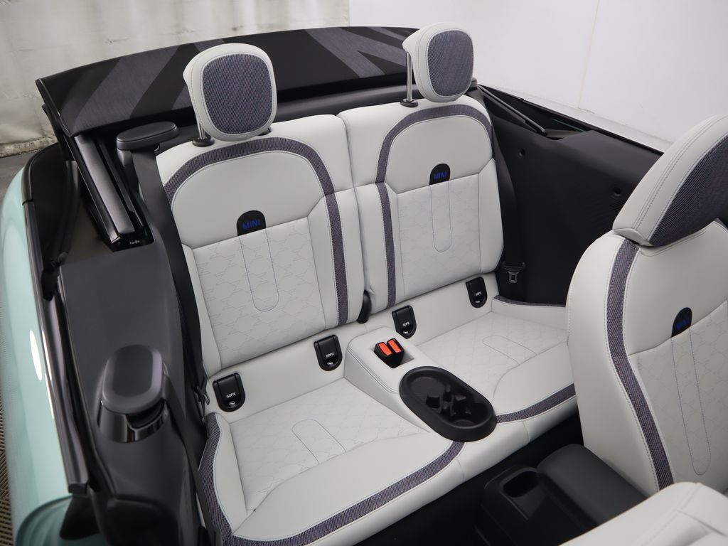 Thumbnail: 2026 MINI Cooper - 31