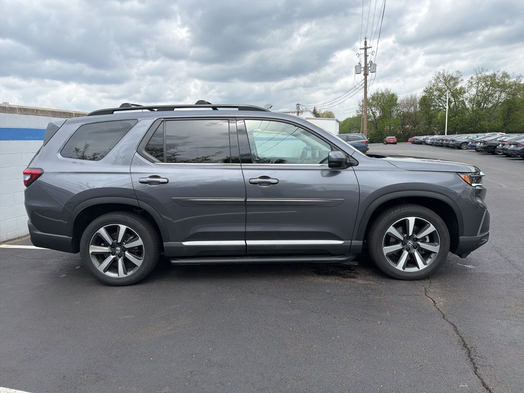 Thumbnail: 2025 Honda Pilot - 6