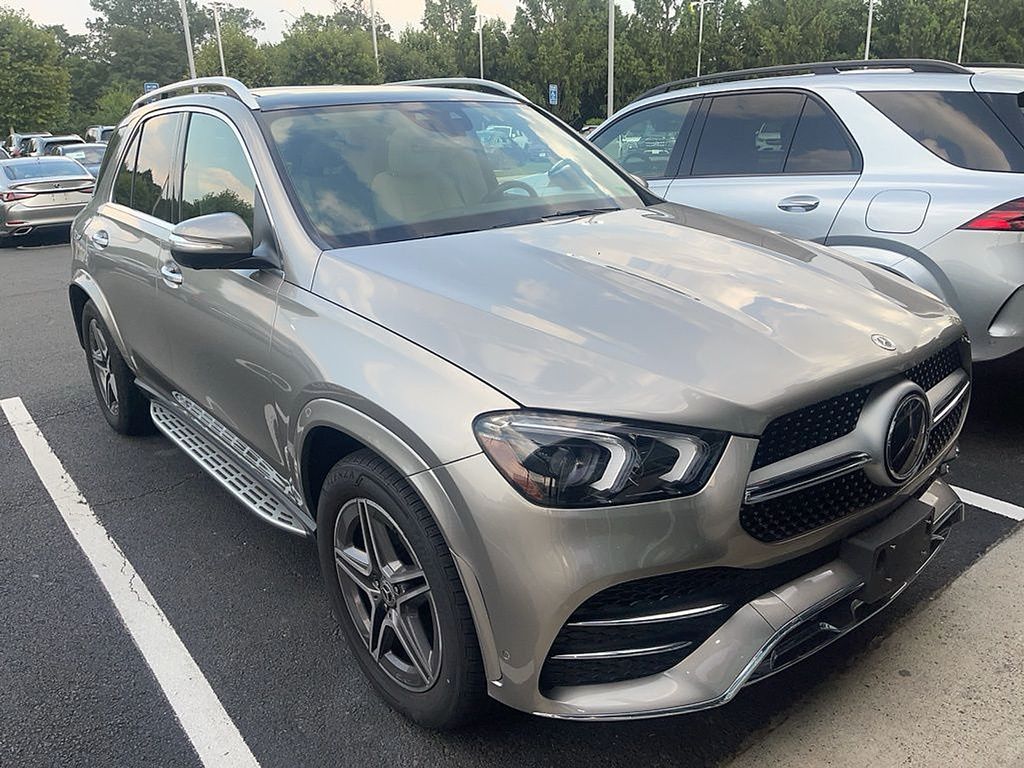 Thumbnail: 2022 Mercedes-Benz GLE - 2