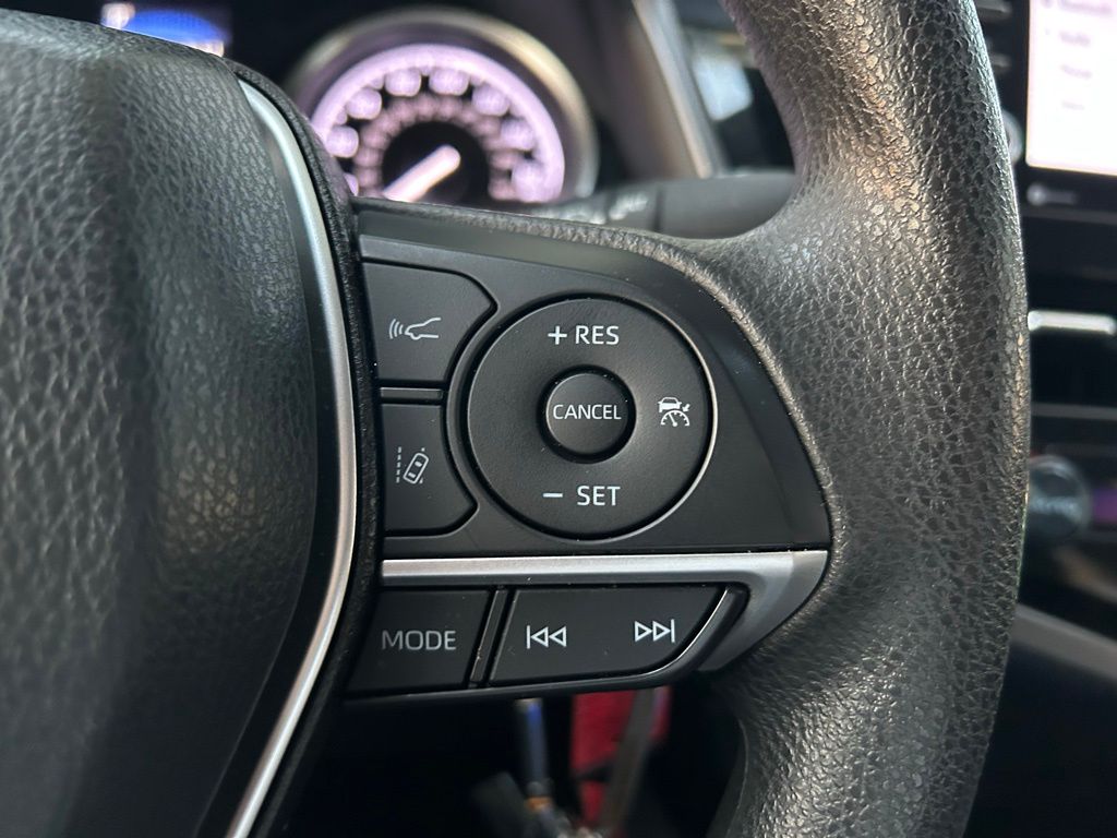 Thumbnail: 2023 Toyota Camry - 18