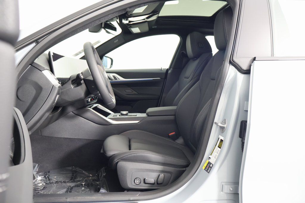 2025 BMW i4 eDrive40 5
